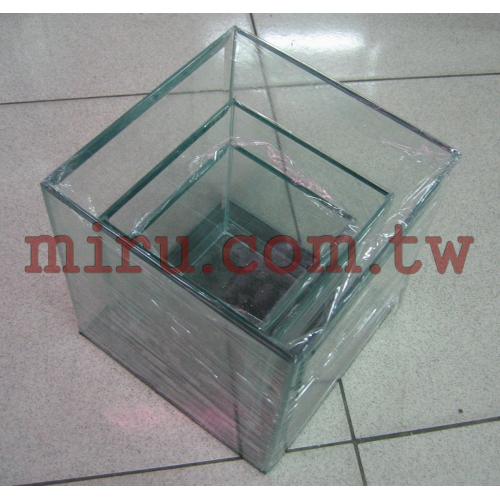 台灣製J&D高品質 水晶正方缸(長20cm寬20cm高20cm)(各式魚缸可接受訂製)